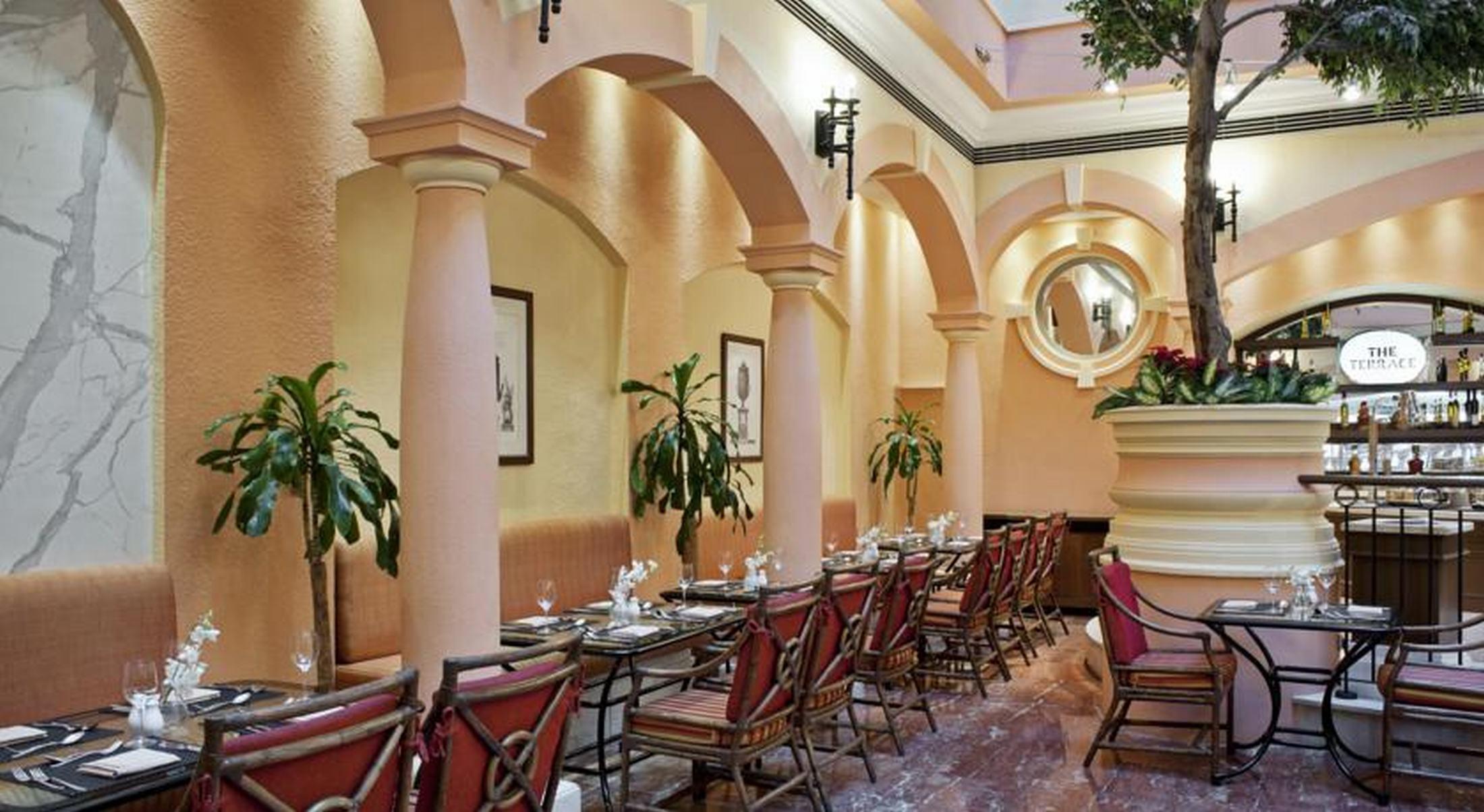 Grand Excelsior Hotel Deira Dubaï Restaurant photo